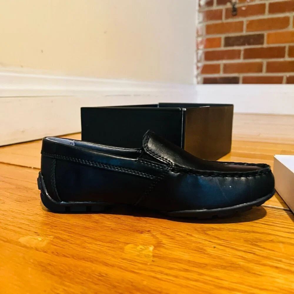 Nordstrom Kids loafers Size 13.5 M BRAND NEW with Box